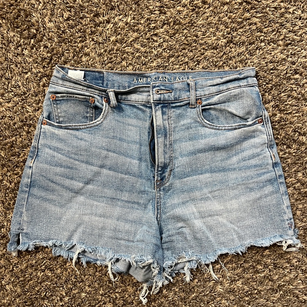 AE High Rise 90s Boyfriend Jean Shorts